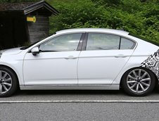 VW Passat Facelift - Poze Spion