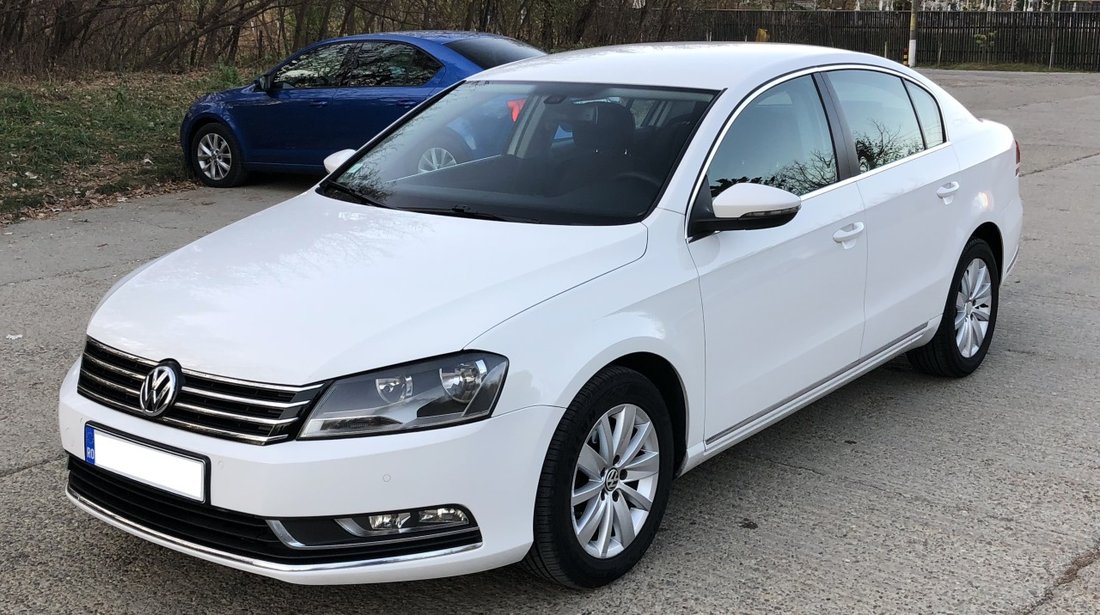 VW Passat inmatri RO.10.09.2018 ,carte service,fab. 2012