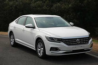 VW Passat pentru China