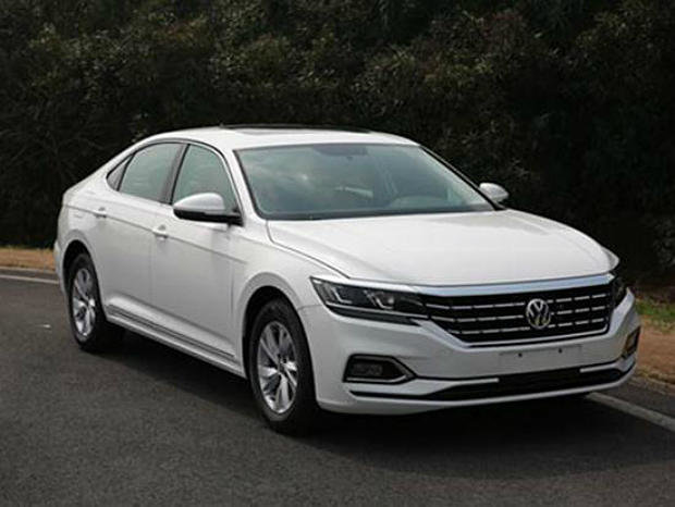 VW Passat pentru China