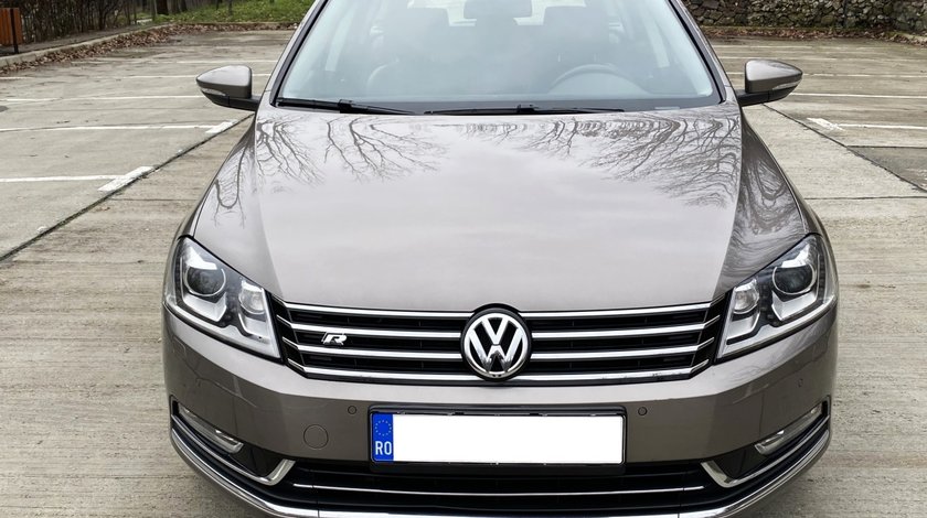 VW Passat R- Line 2.0 TDI 4x4 full options an fab. 2012
