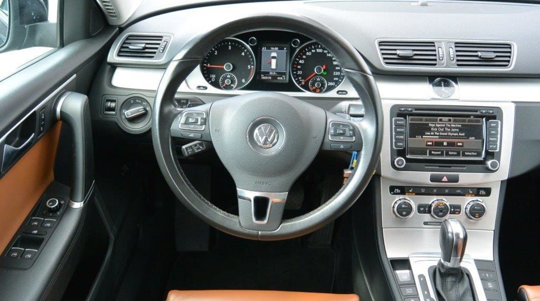 VW Passat Variant Highline 2.0 TDI DSG 4 MOTION