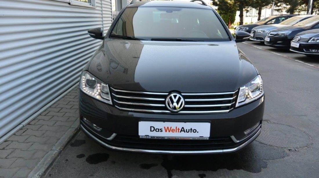 VW Passat Variant HighLine DSG 2.0TDI