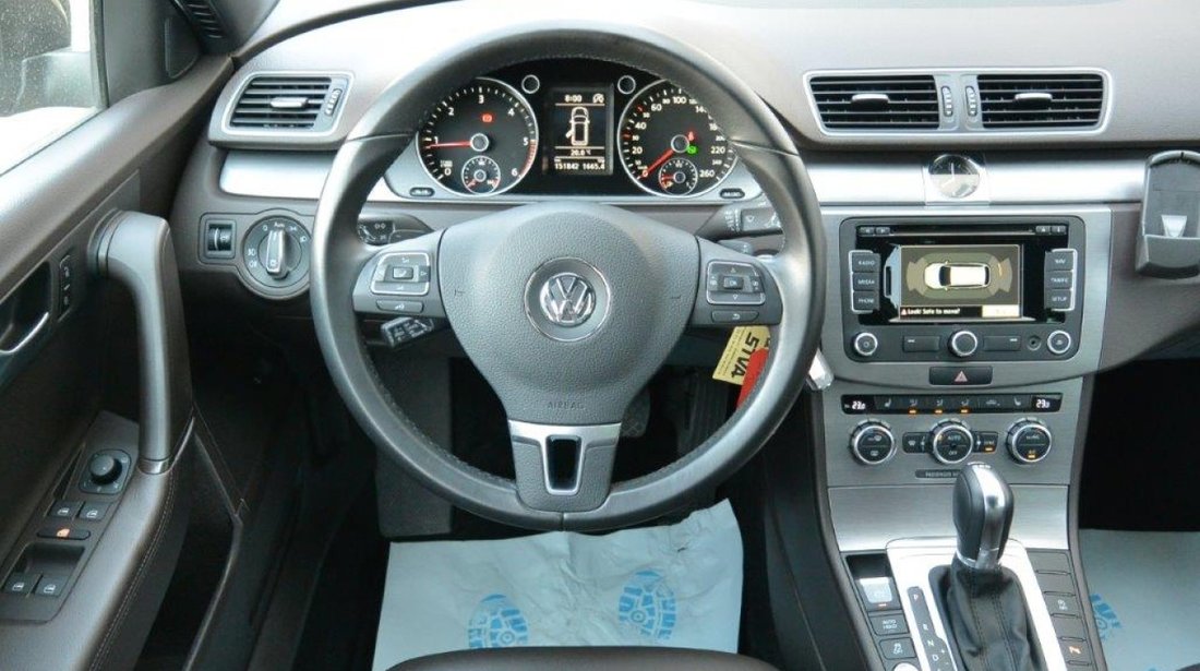 VW Passat Variant HighLine DSG 2.0TDI