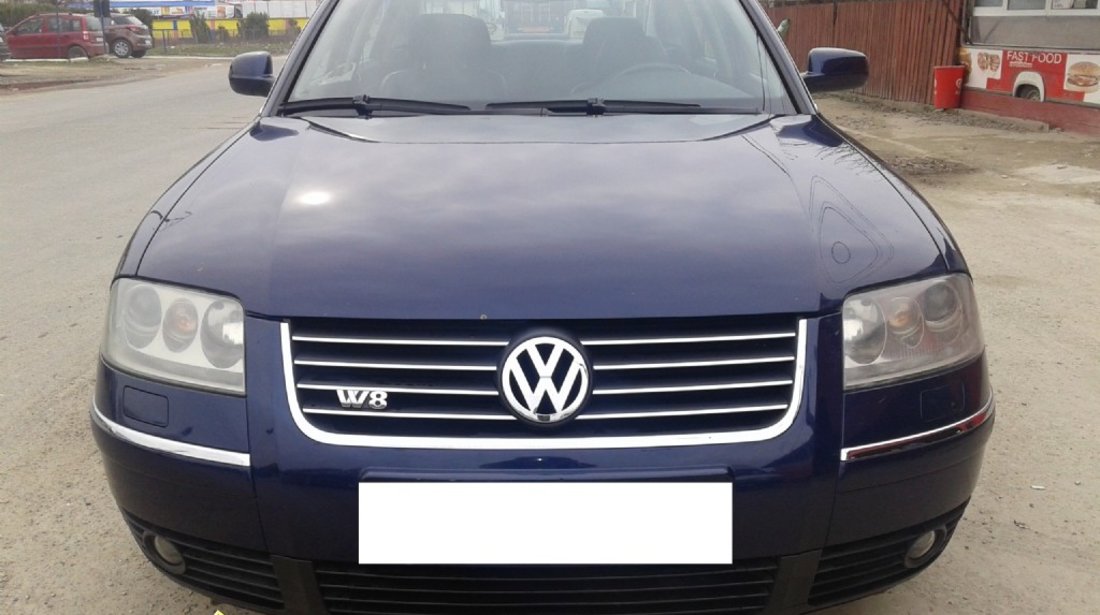 VW Passat W8    4x4    4,L 2003