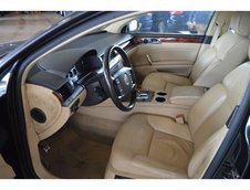 VW Phaeton la 4.000 euro