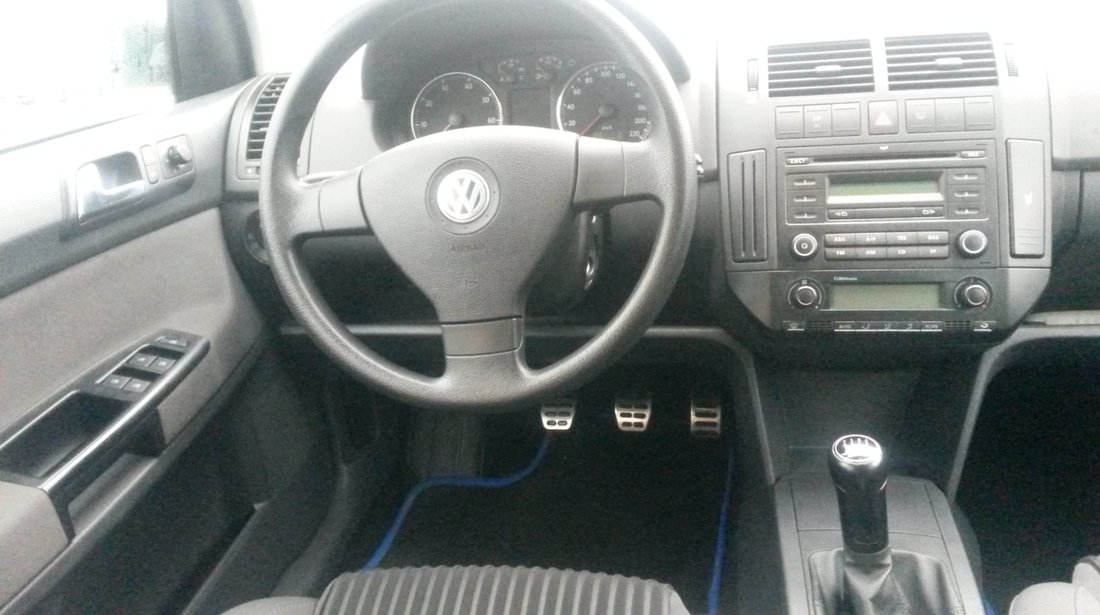 VW Polo 1.6  16v 105CP 2007