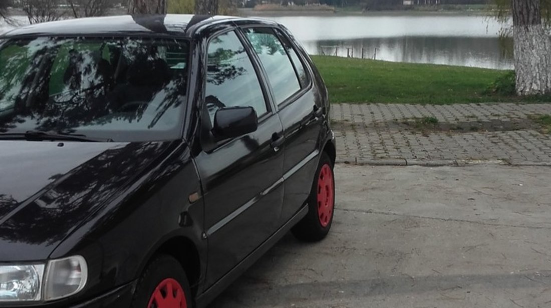 VW Polo 8 1999