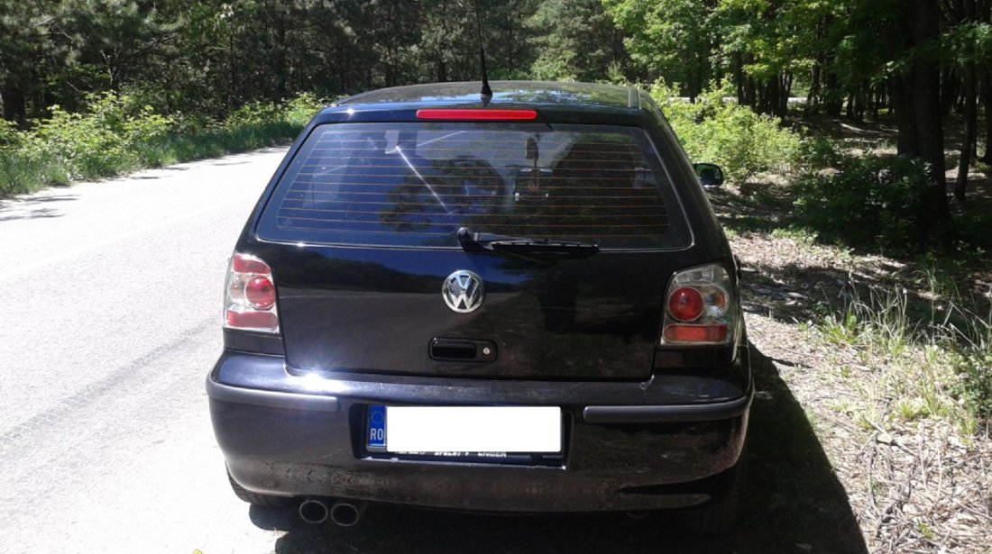 VW Polo berlina-benzina 2001