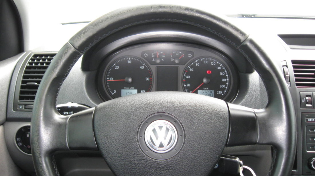 VW Polo Trendline 1.4 TDI /70 CP DPF,M5,2usi