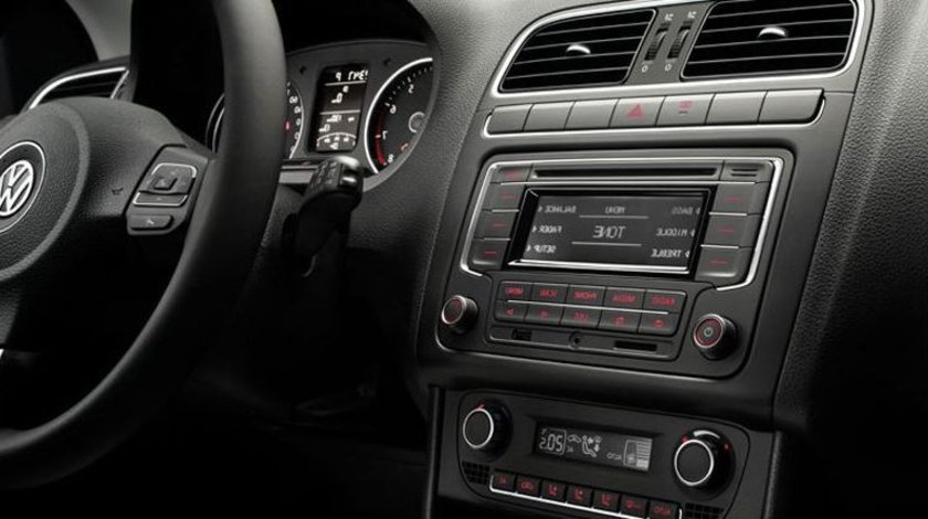 VW Radio USB Bluetooth CD Mp3 AUX RCN210 Original Passat Touran Golf