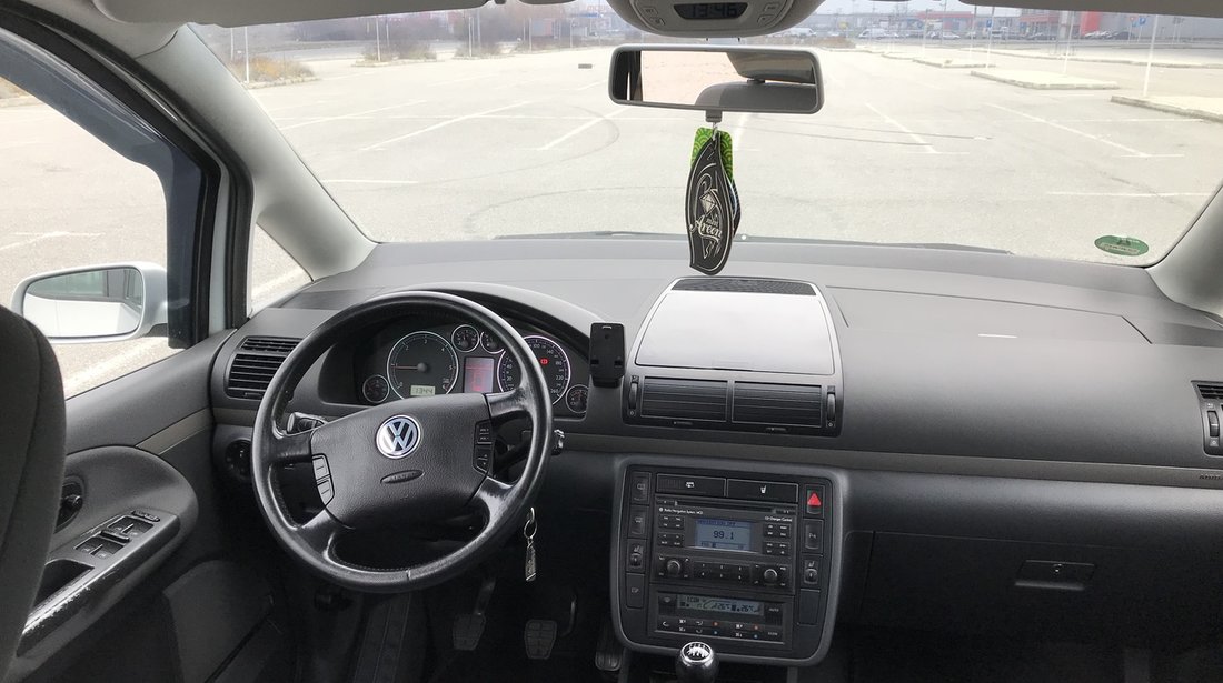 VW Sharan 1.9 TDI 2003