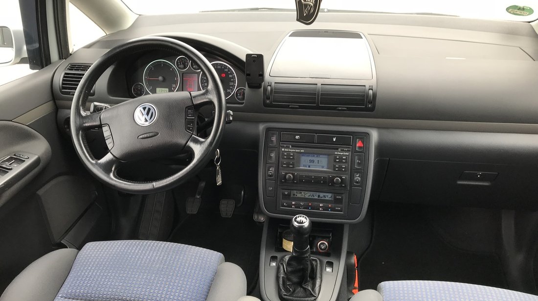 VW Sharan 1.9 TDI 2003