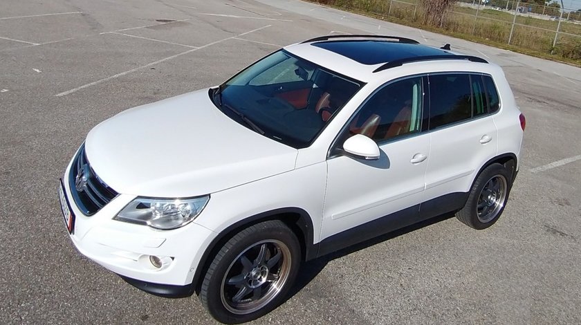 VW Tiguan 2.0TDI 170 CP 4x4 Xenon Panorama Piele Maro Sirocol Full 2009