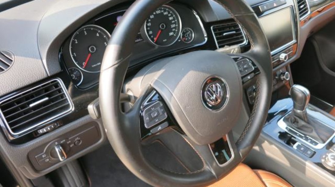 VW Touareg 3.0 V6 TDI 245 CP Edition X automatic 8+1 BMT 4Motion Start&Stop 2014
