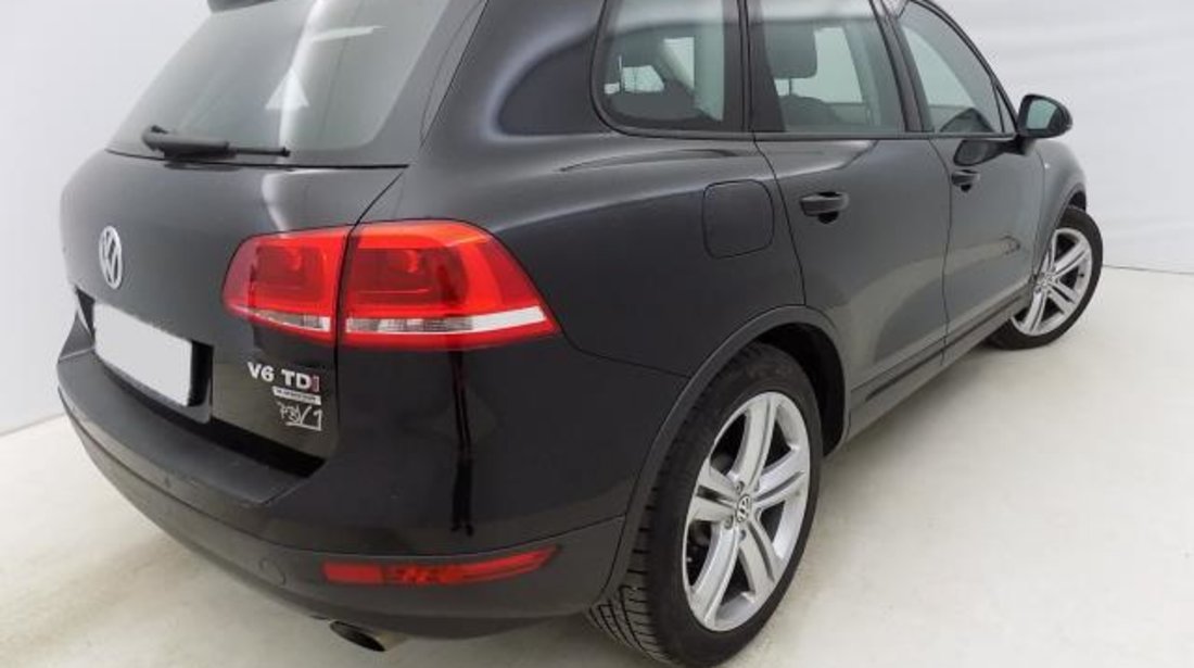 VW Touareg 3.0 V6 TDI BlueMotion Tech. 245 CP 4Motion automatic 8+1 r-line Start&Stop 2014