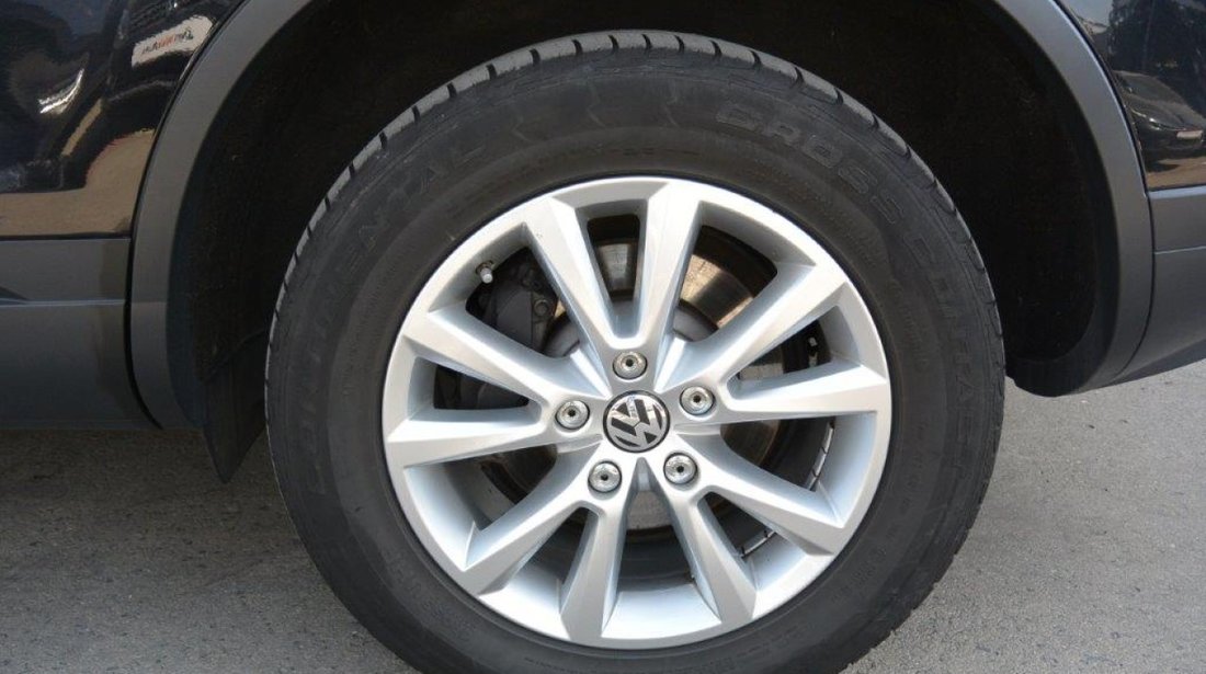 VW Touareg 4Motion Tiptronic V6 3.0TDI