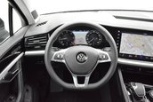 VW Touareg mai scump decat S-Class