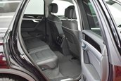 VW Touareg mai scump decat S-Class