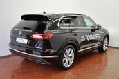 VW Touareg mai scump decat S-Class