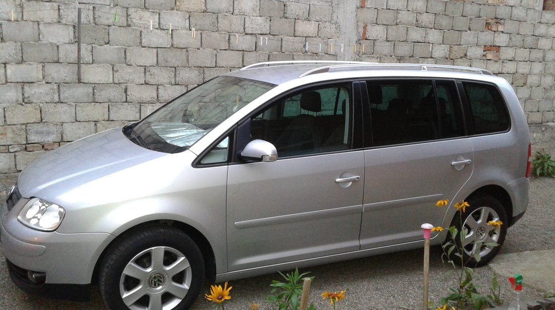 VW Touran 1.6 benzina 2004