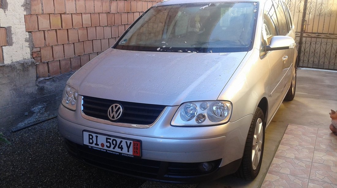 VW Touran 1.6 benzina 2004