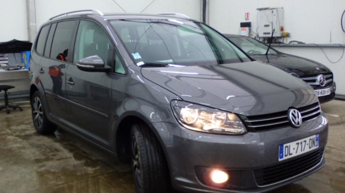 VW Touran 1.6 Diesel 7 locuri 2015