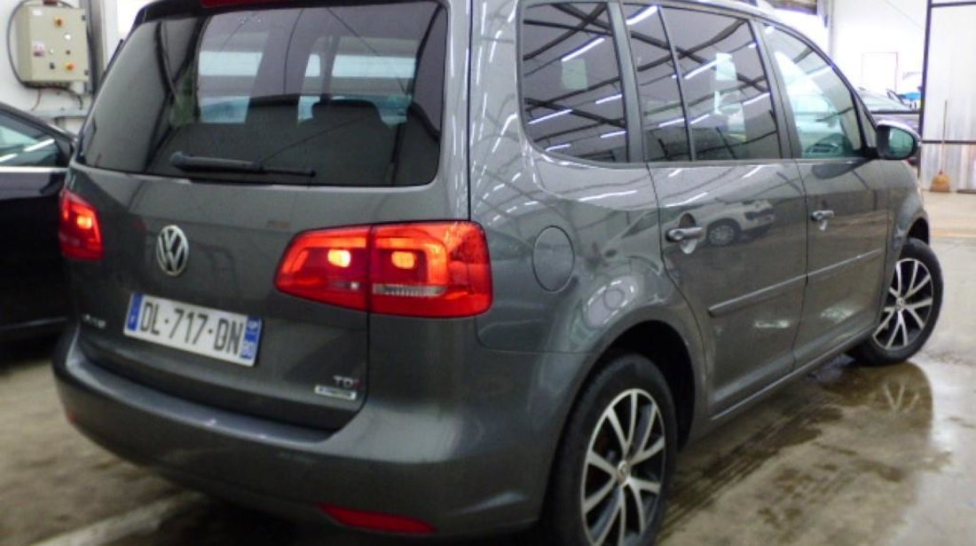 VW Touran 1.6 Diesel 7 locuri 2015