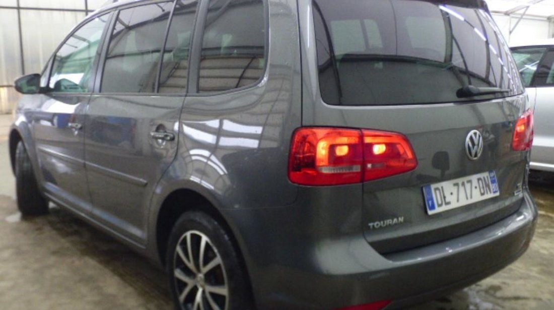 VW Touran 1.6 Diesel 7 locuri 2015