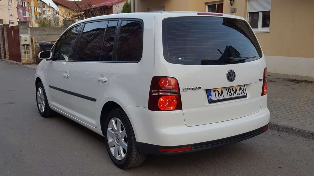 VW Touran 1.9 TDI 105 CP 6+1 VITEZE 2008 2008