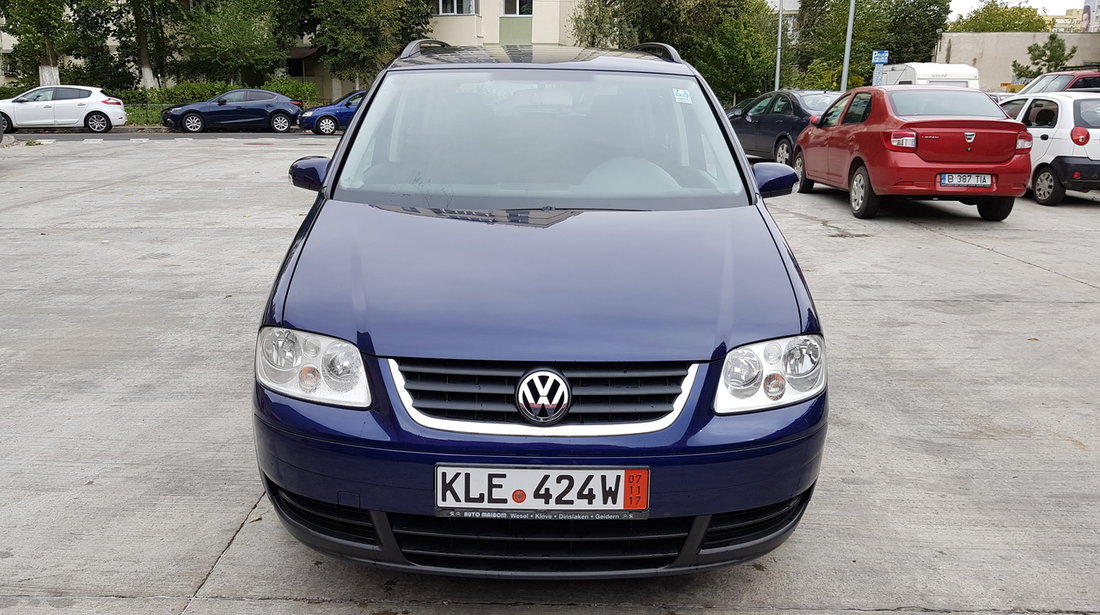 VW Touran 16 2005