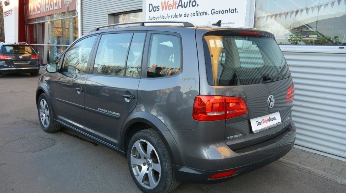 VW Touran CROSS 2.0 TDI DSG