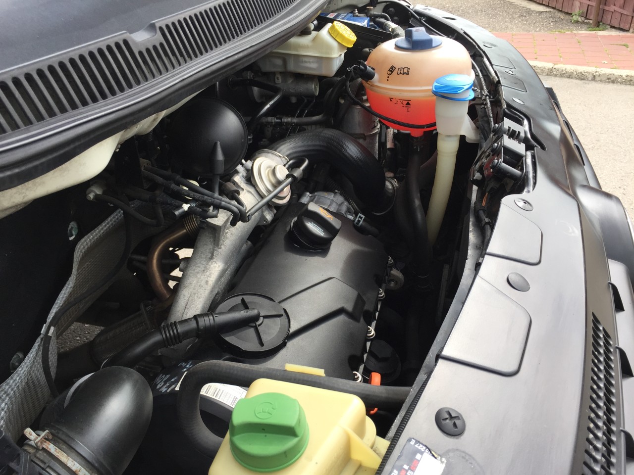 VW Transporter 1900 TDI, 105 Cp 2004