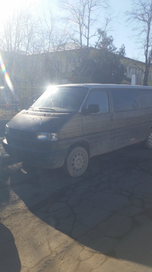 VW Transporter 2400 diesel nerulat ro 1150 euro !!! 1997