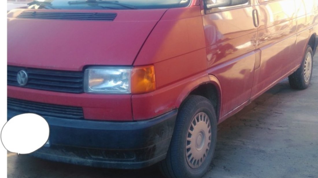 VW Transporter 4