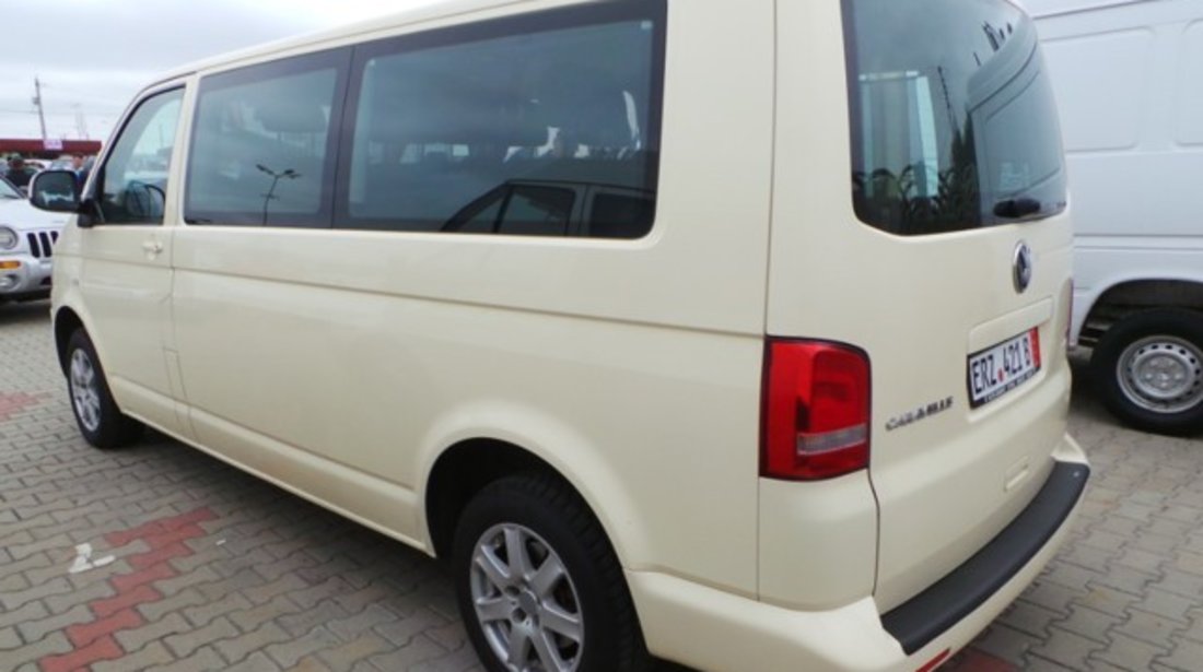 VW Transporter T5 CARAVELLE 2011