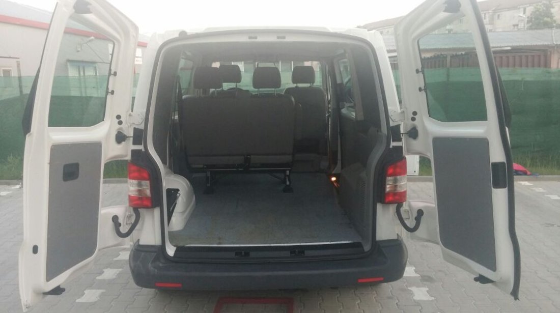 VW Transporter T5 inmatriculat autoturism