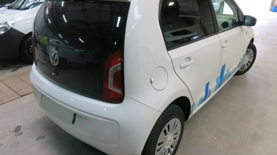 VW up! Move 1.0 MPI 75 CP M5 2013