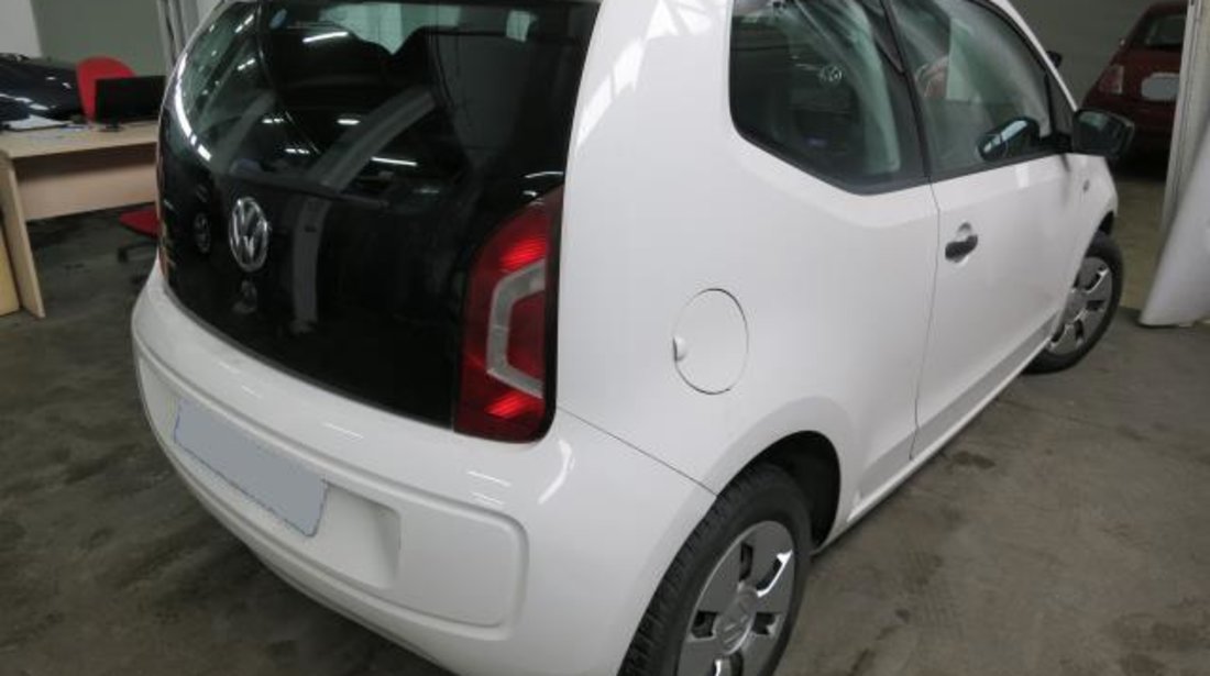 VW up! Take 1.0 MPI 60 CP M5 2012