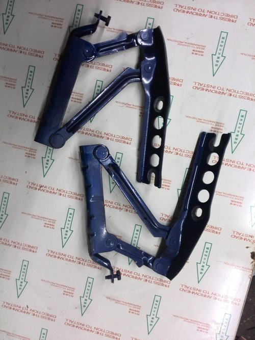 VW1107 SET 2 BALAMALE CAPOTA MOTOR SKODA FABIA 2 2006 – 2013