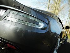 Wallpapers: Aston Martin DBS