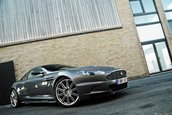 Wallpapers: Aston Martin DBS