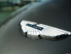 Wallpapers: Aston Martin DBS