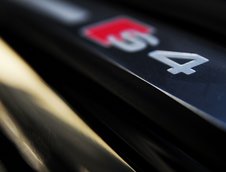 Wallpapers: Audi S4 Avant