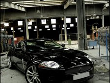 Wallpapers: Jaguar XKR