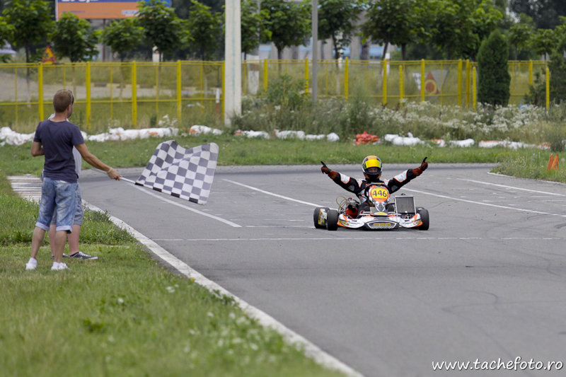 Week-end plin de viteza, la AMC Kart Tunari!