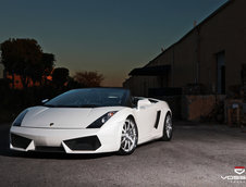 White Desire: Lambo Gallardo Spyder & Vossen VF051