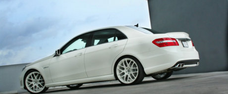 White Star: Mercedes E63 AMG & HRE P40