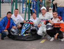 Zambete si adrenalina in CUPA VIP la karting